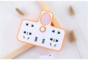 2 USB sạc điện thoại của ổ điện kiêm đèn ngủ