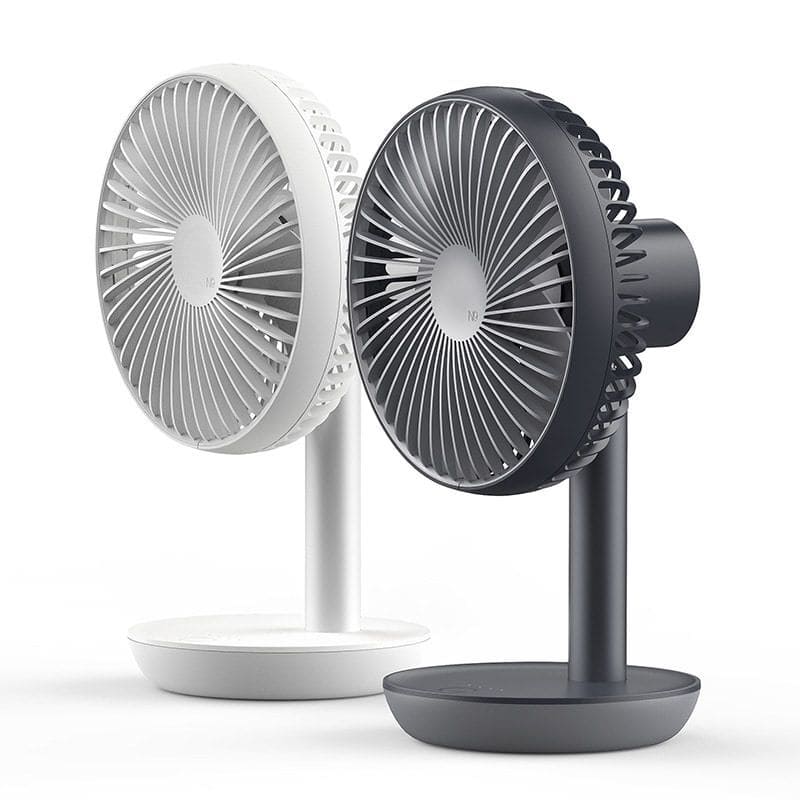 Quạt điện mini tạo nên không gian mát mẻ Quạt điện mini tạo nên không gian mát mẻ