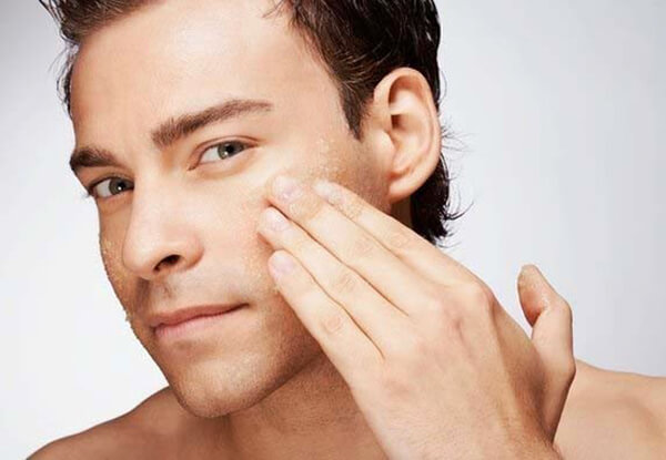 Những nguy hiểm tiềm tàng khi sử dụng chung máy cạo râu Những nguy hiểm tiềm tàng khi sử dụng chung máy cạo râu