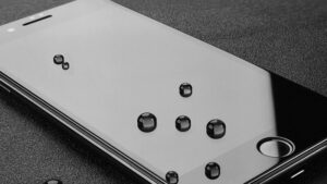 Miếng dán màn hình điện thoại