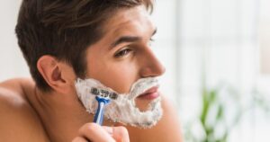 Những sai lầm bạn cần tránh khi cạo râu